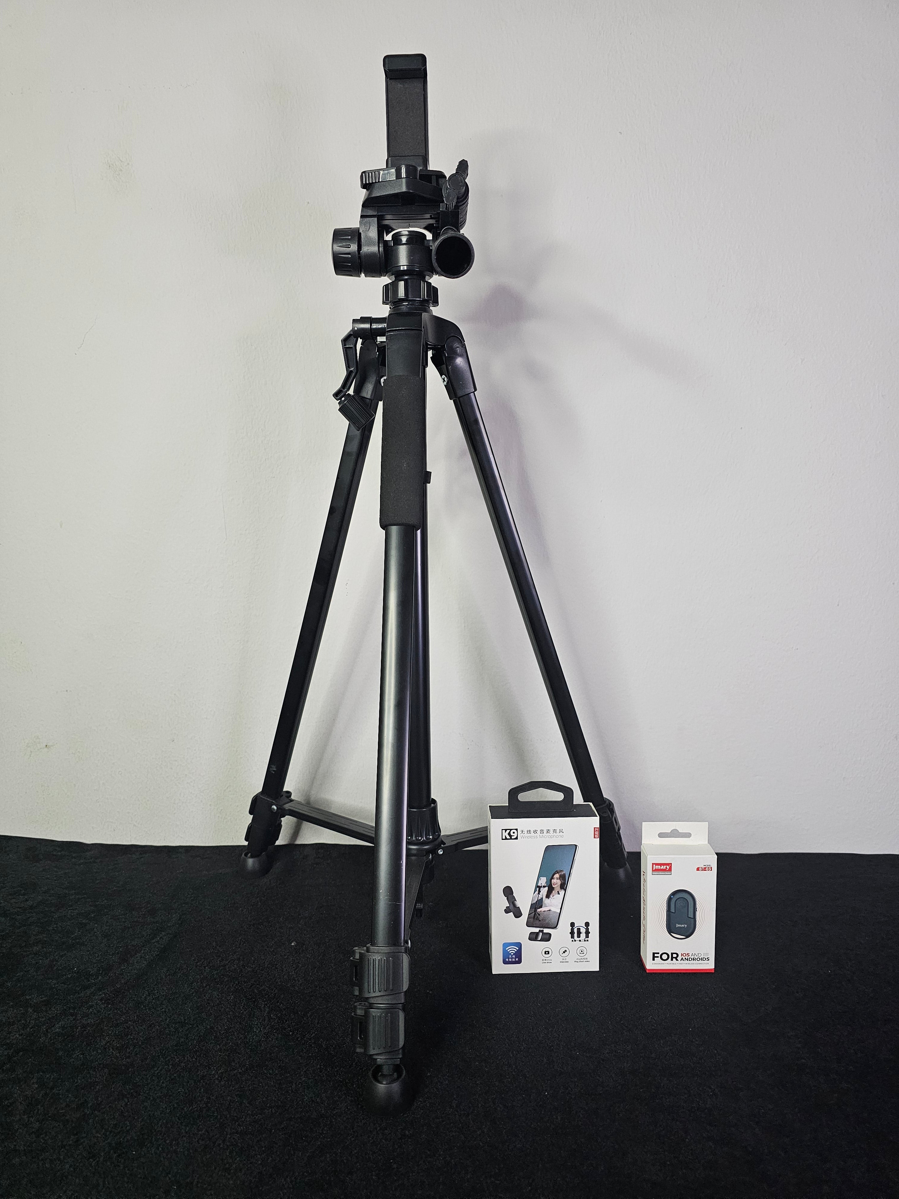 Pack Promo Trépied + Microphone + Télécommande Bluetooth